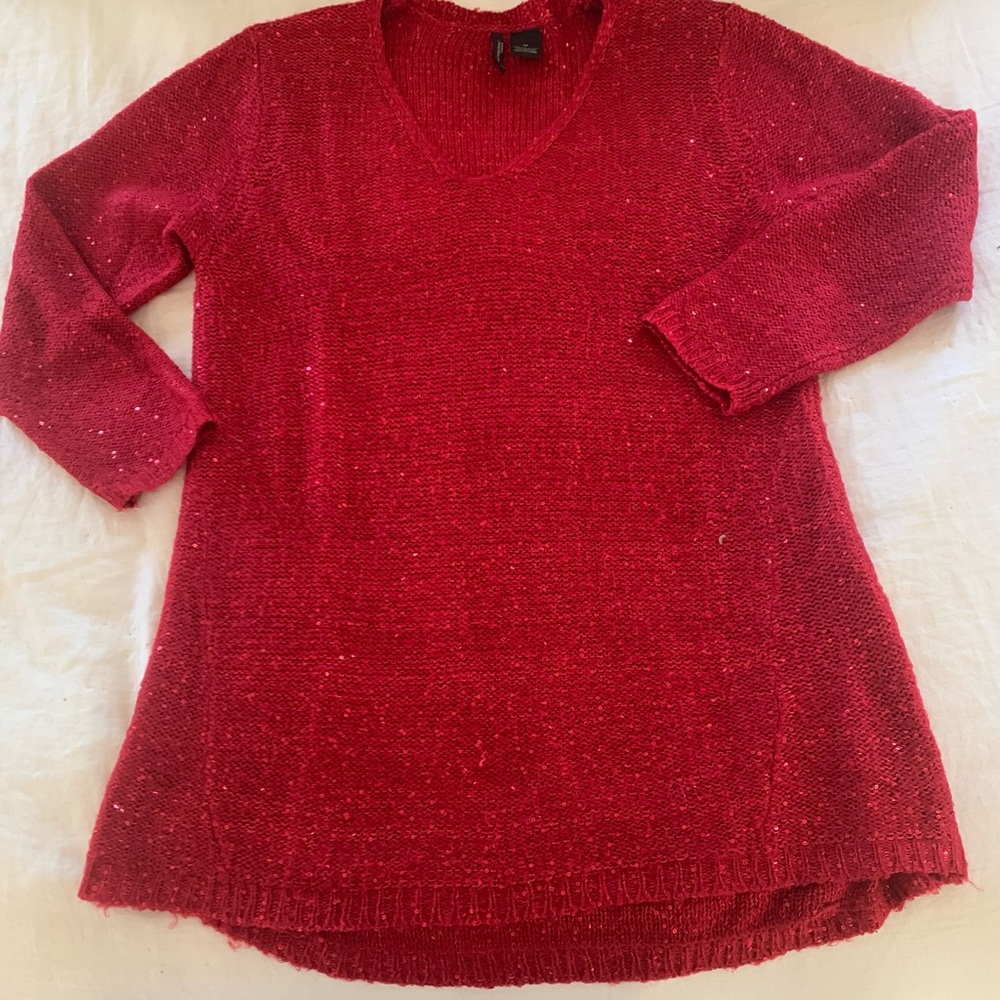 Festive, red sparkle sweater. Perfect for VALENTINES DAY❤️50% polyester/acrylic